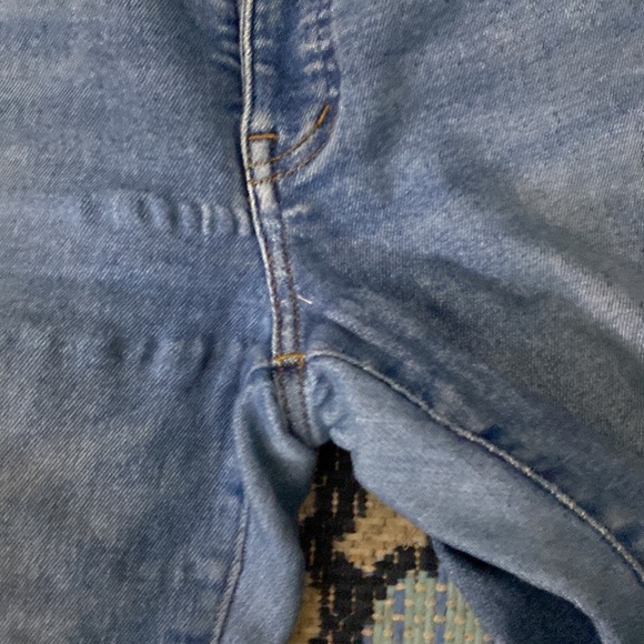 Madewell Stovepipe Jeans in Ditmas Wash - Picture 7 of 10